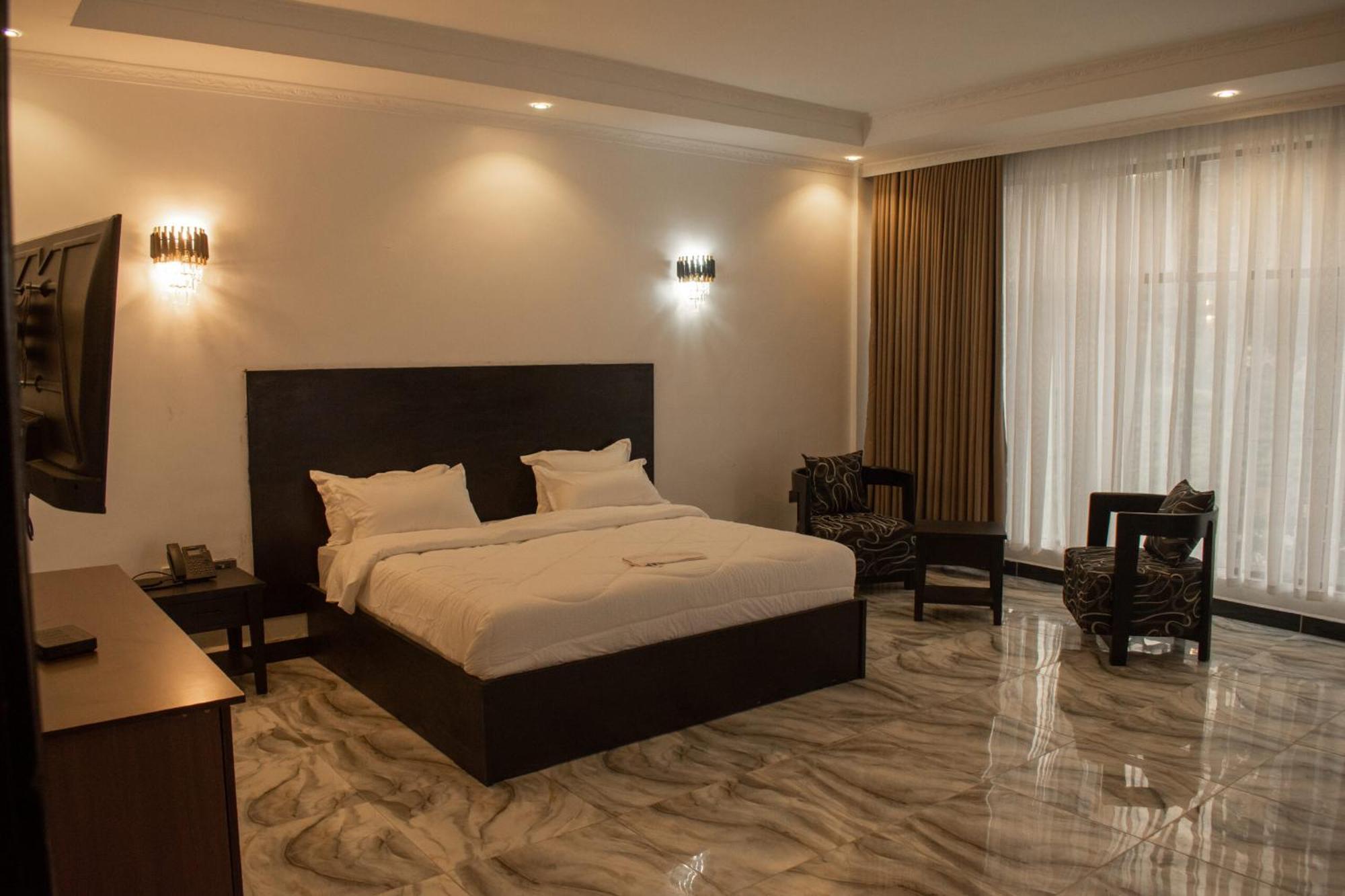 Water Pavilion Hotel Keroka المظهر الخارجي الصورة